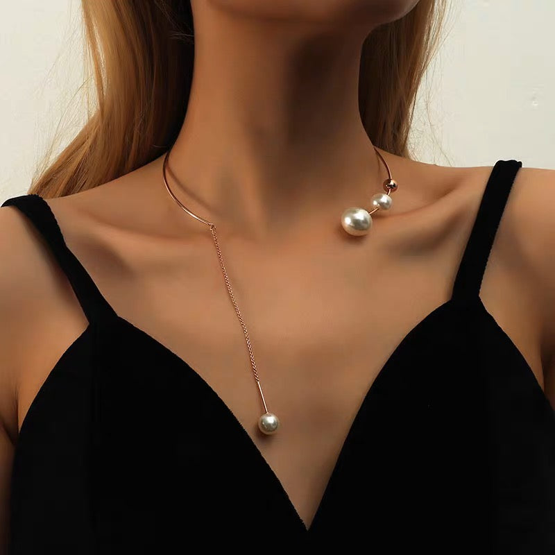 Pearl-accented Choker Necklace